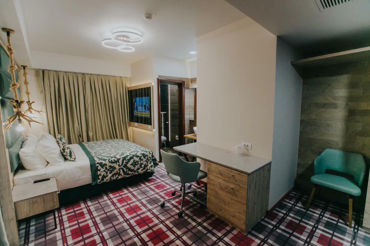 Lostrita - Pastravarie, Hotel & Spa Baia Mare Buitenkant foto